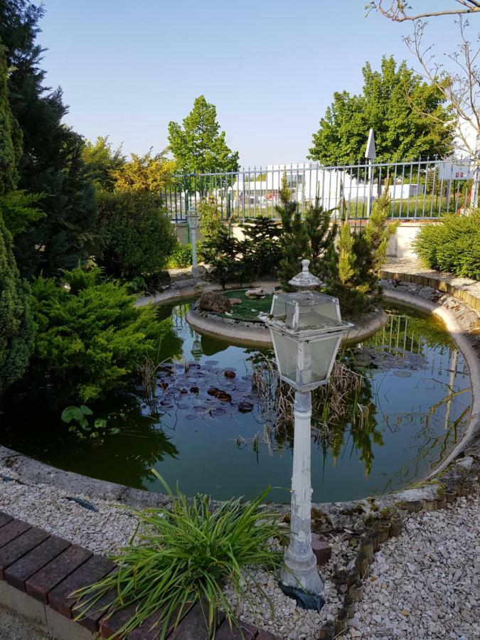 Villa Pepiniere Nogent-sur-Seine Esterno foto